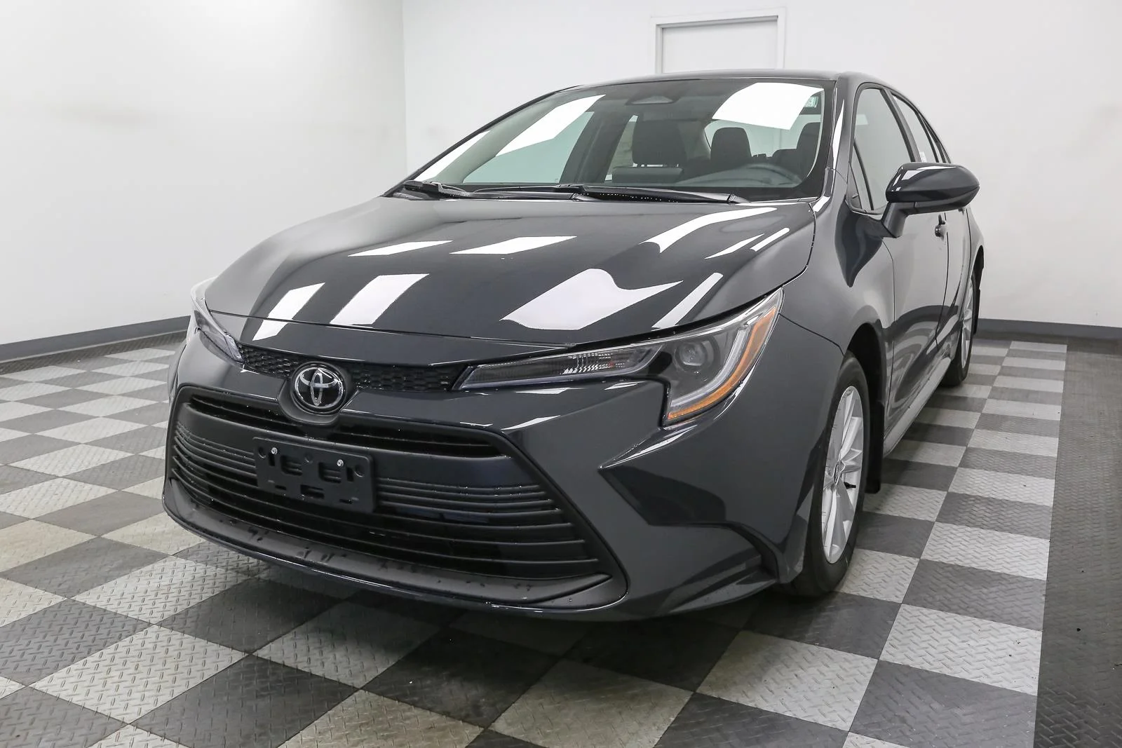 New 2026 Underground Toyota LE image 4
