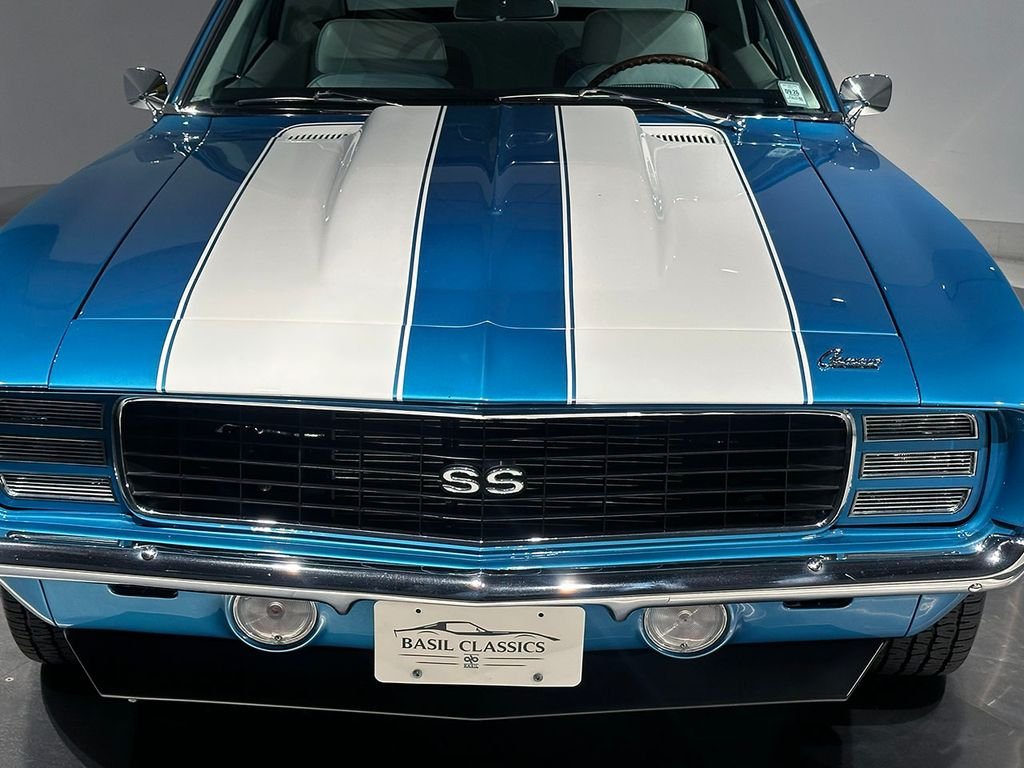 Used 1969 Blue Chevrolet  image 21