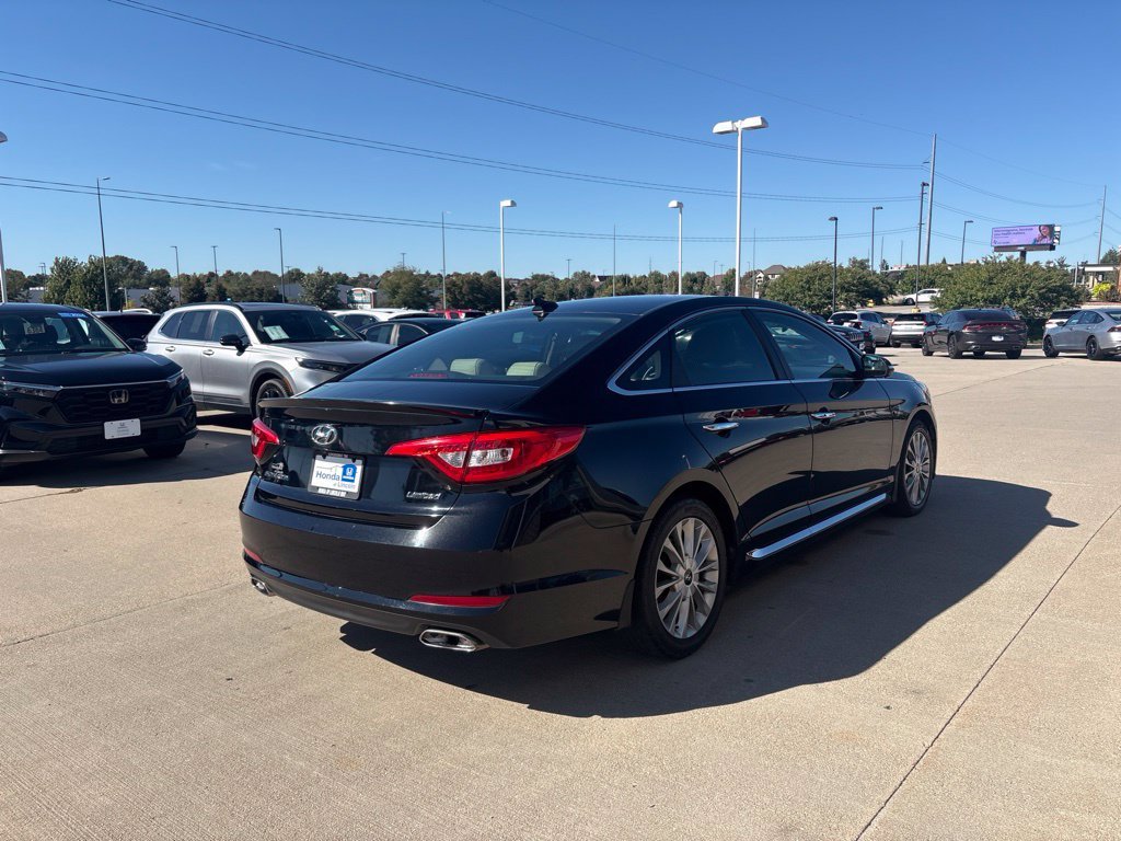 Used 2015 Phantom Black Hyundai Limited image 5