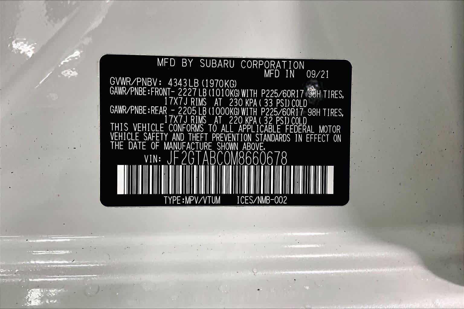 Used 2021 Crystal White Pearl Subaru  image 35