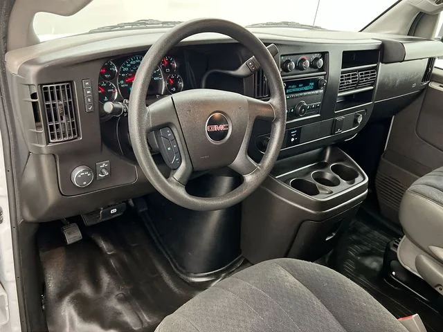 2024 GMC Savana Cargo Work Van - Photo 7