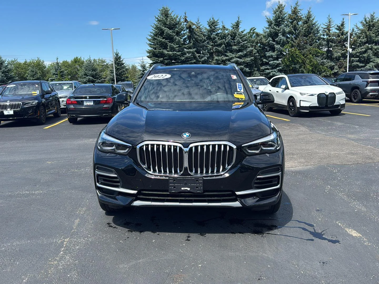 Used 2022 Jet Black BMW xDrive40i image 8