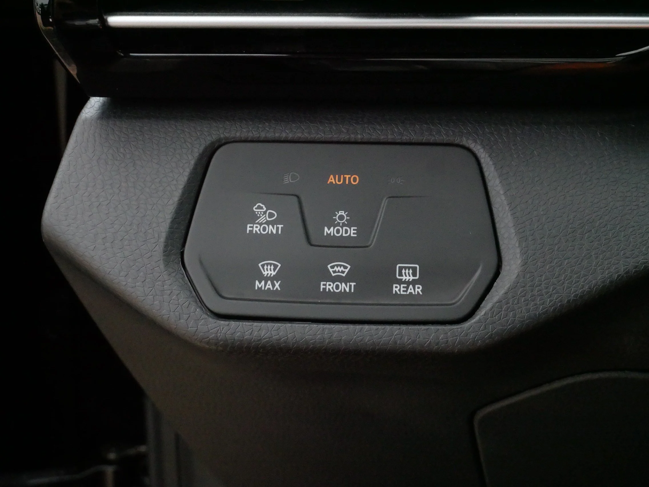 Certified Used 2023 Deep Black Pearl Volkswagen Pro S image 26