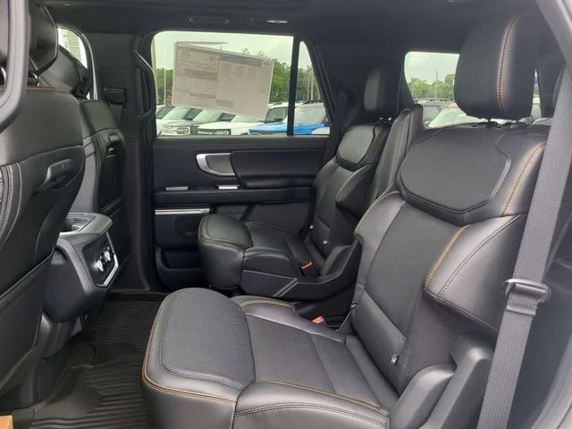 New 2026 White Metallic Ford Tremor image 16