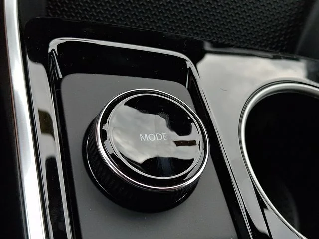 New 2026 White Chevrolet LT image 17
