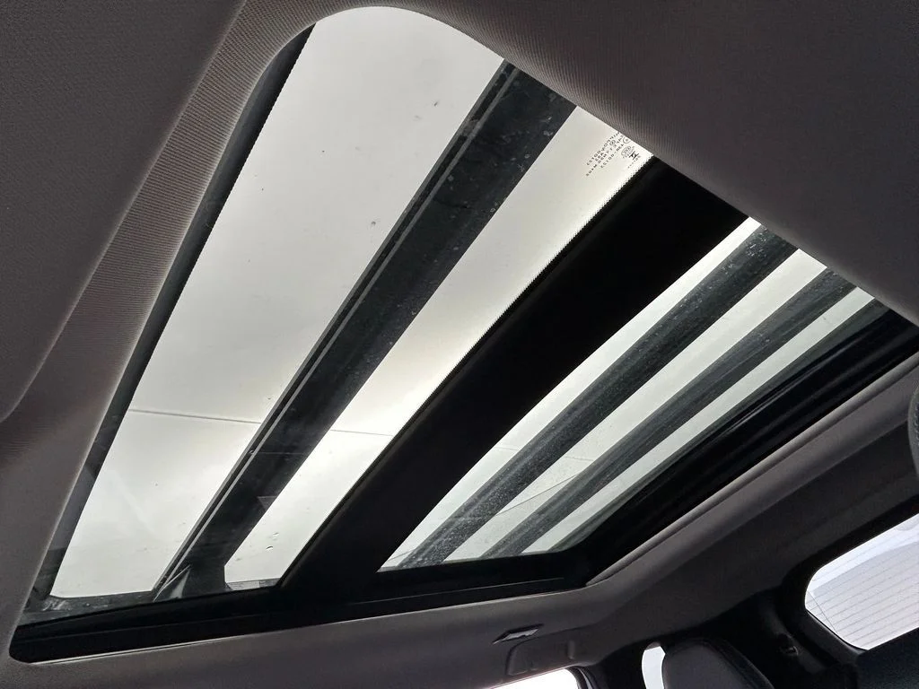 New 2026 White / Black Mitsubishi Trail Edition image 26