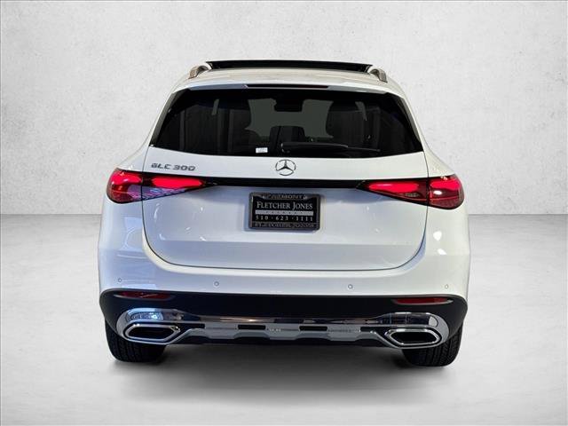 New 2026 Polar White Mercedes-Benz GLC 300 image 36