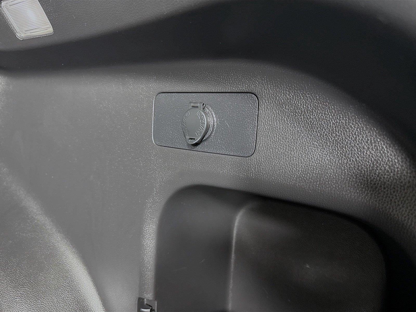 Used 2022 Midnight Black Metallic Toyota XLE image 39