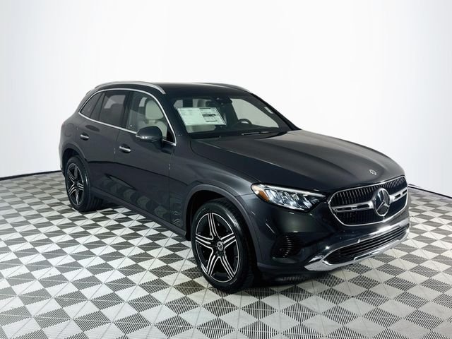 2026 Mercedes-Benz GLC's photo