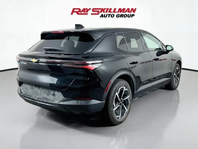 Used 2026 Black Chevrolet LT image 7