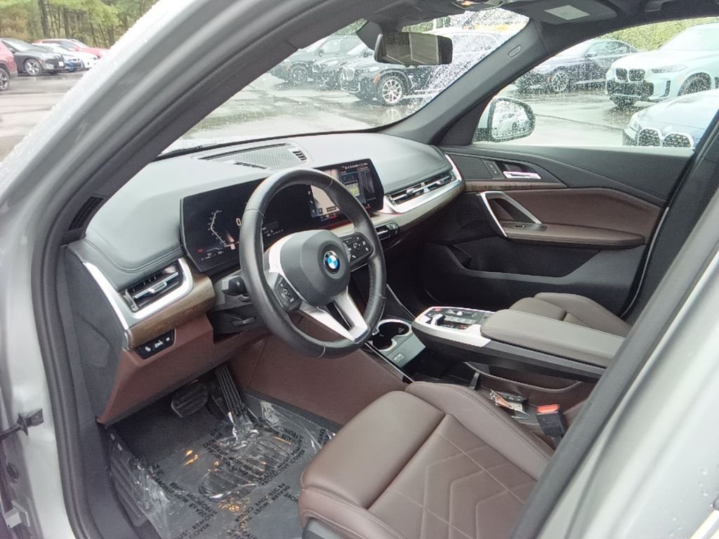 Certified Used 2023 Space Silver Metallic BMW xDrive28i image 13