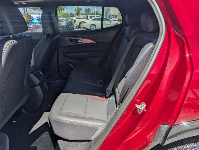 2026 Chevrolet Equinox EV RS - Photo 7