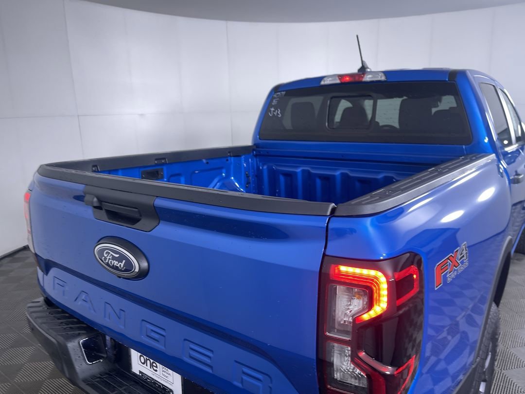 New 2025 Velocity Blue Metallic Ford XLT image 25