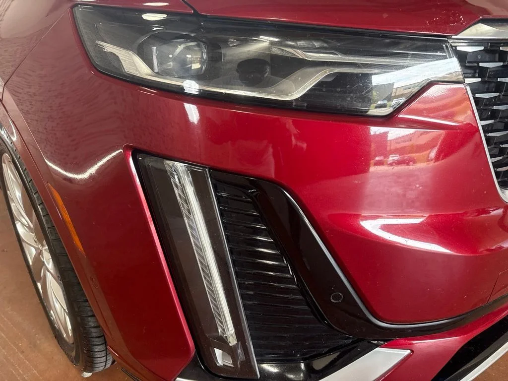 Used 2020 Red Horizon Tintcoat Cadillac Premium Luxury image 10