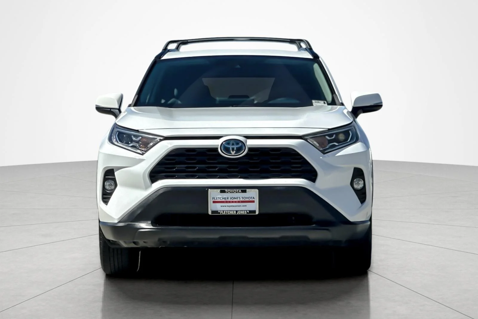 Certified Used 2021 Super White Toyota Hybrid XLE image 8
