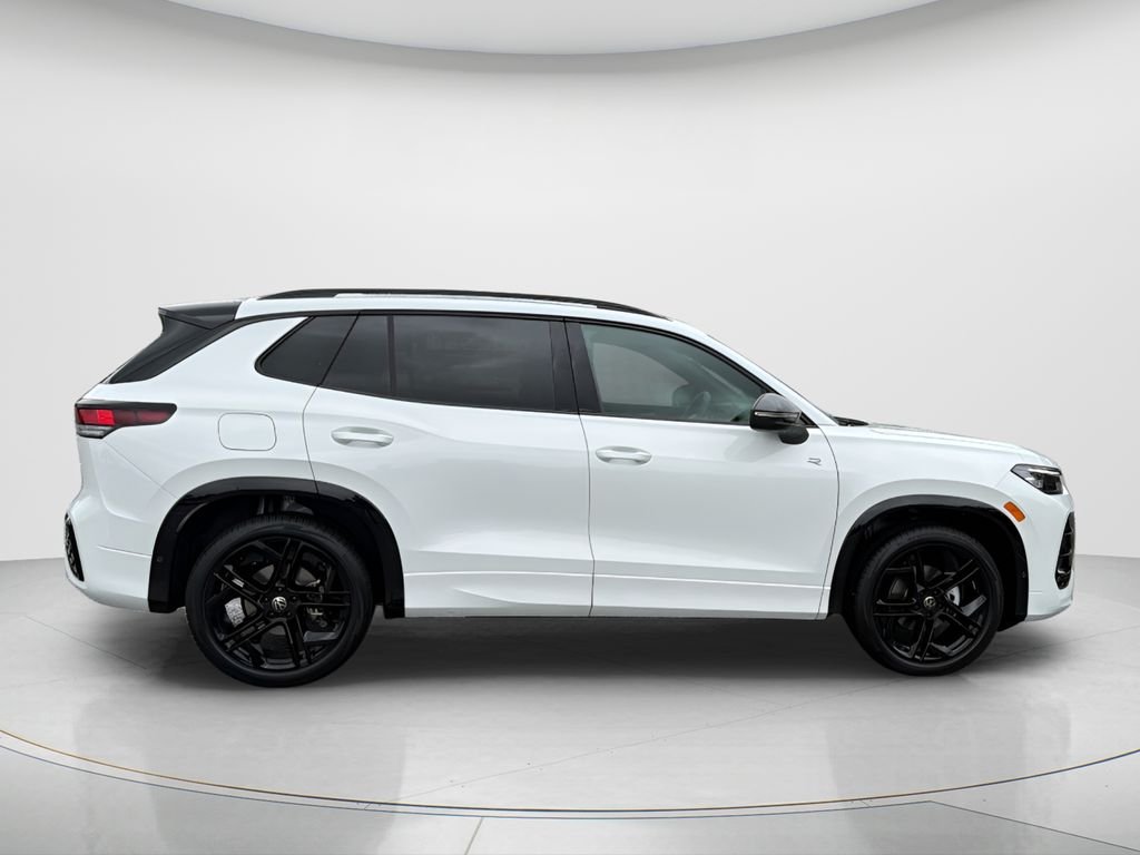 New 2026 Opal White Pearl Volkswagen 2.0T SE R-Line Black image 4