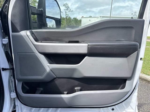Used 2024 White Ford XLT image 31