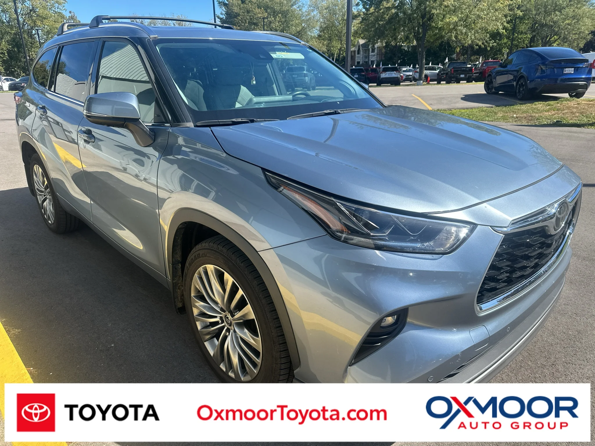 Used 2021 Blue Toyota Platinum image 1