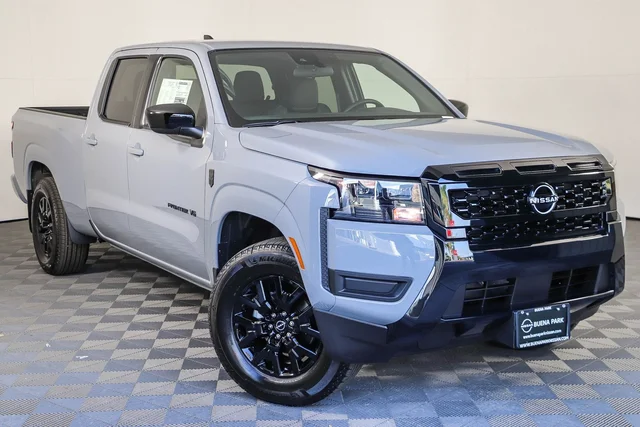 2027 Nissan Frontier SV