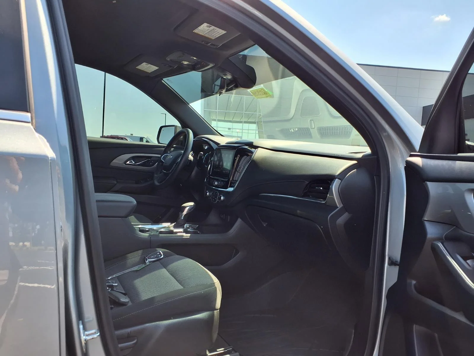 Used 2023 Sterling Gray Metallic Chevrolet LT Cloth image 27
