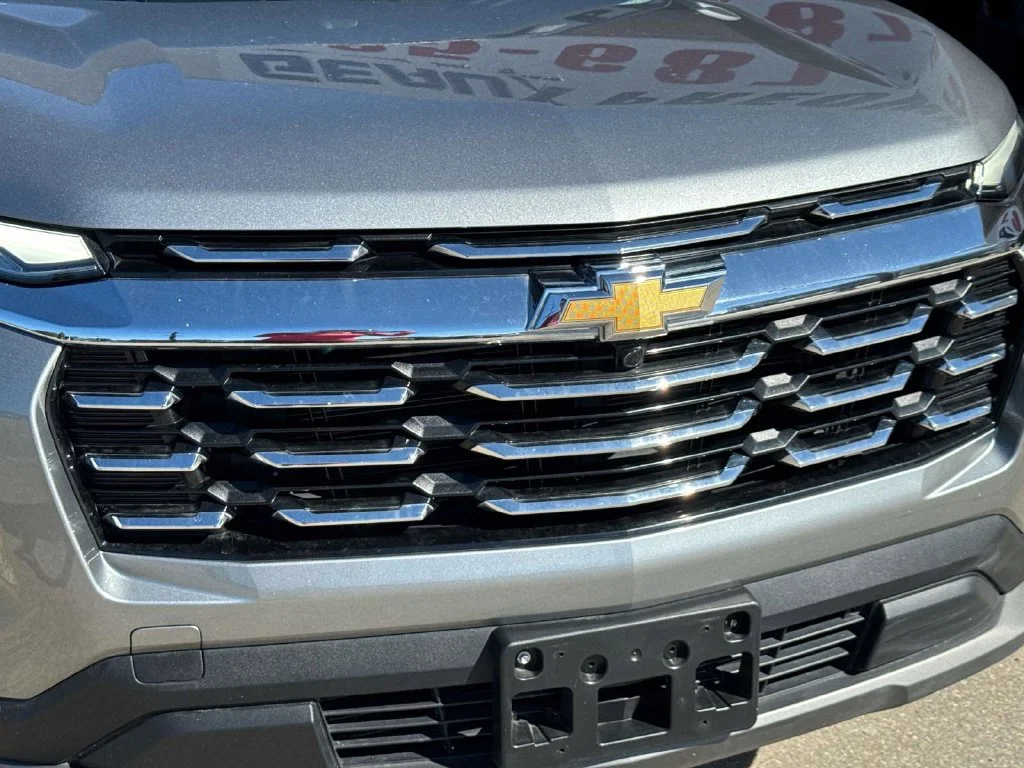 Used 2026 Gray Chevrolet LT image 5