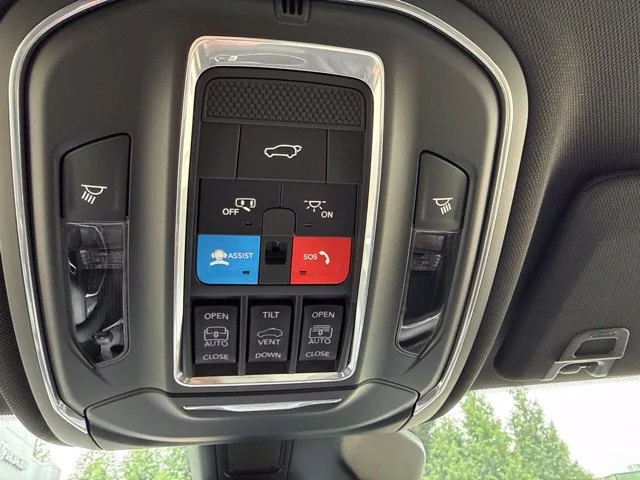 New 2027 Black Jeep Limited image 27