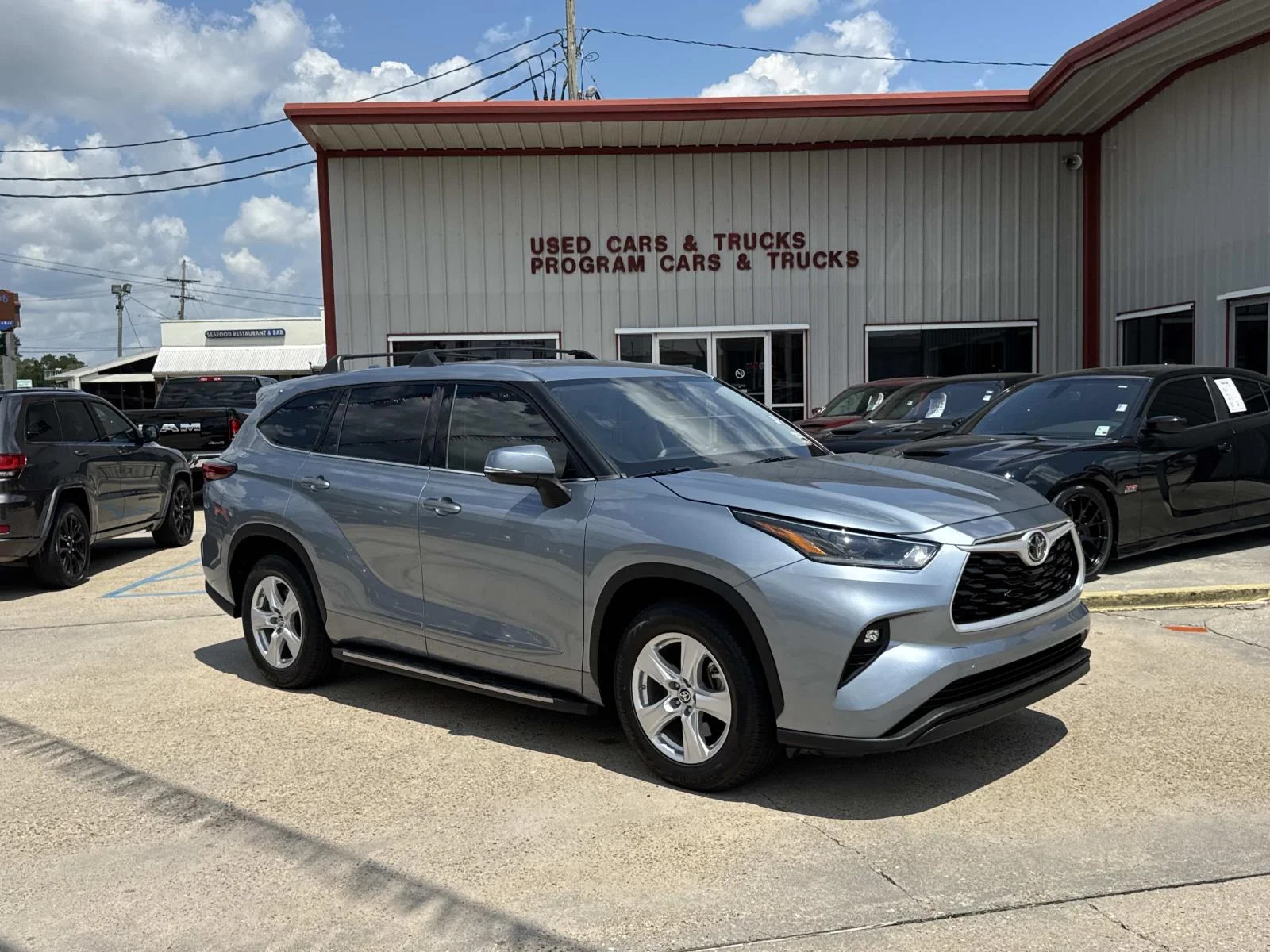 Used 2021 Moon Dust Toyota L image 1