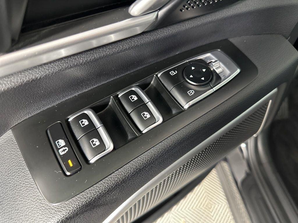 2021 Kia Telluride S - Photo 19