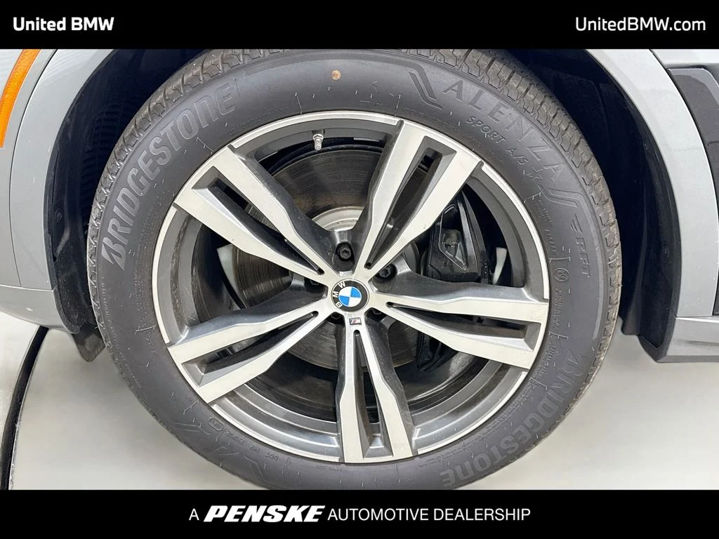Certified Used 2024 Skyscraper Grey Metallic BMW xDrive40i image 2
