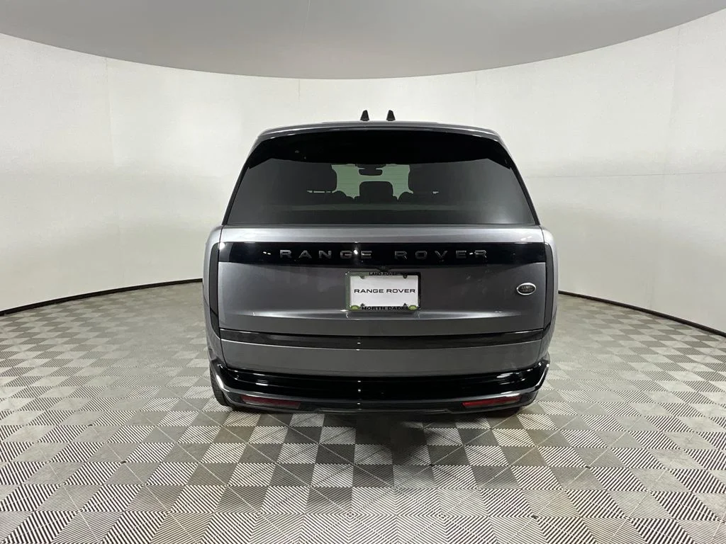Certified Used 2023 Gray Land Rover SE image 7