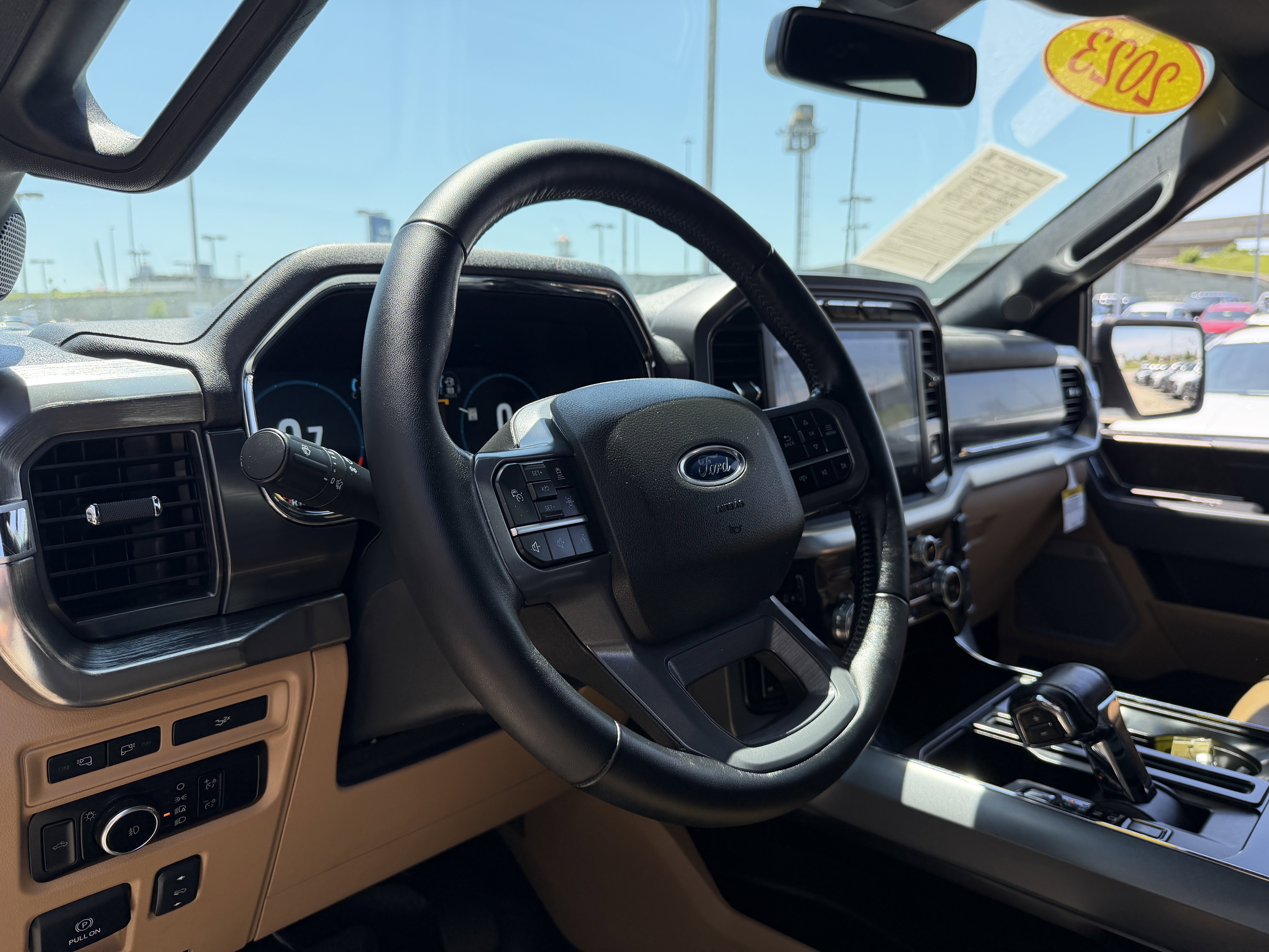 Used 2023 Oxford White Ford LARIAT image 35