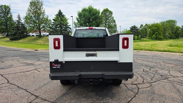 New 2026 Oxford White Ford XL image 4