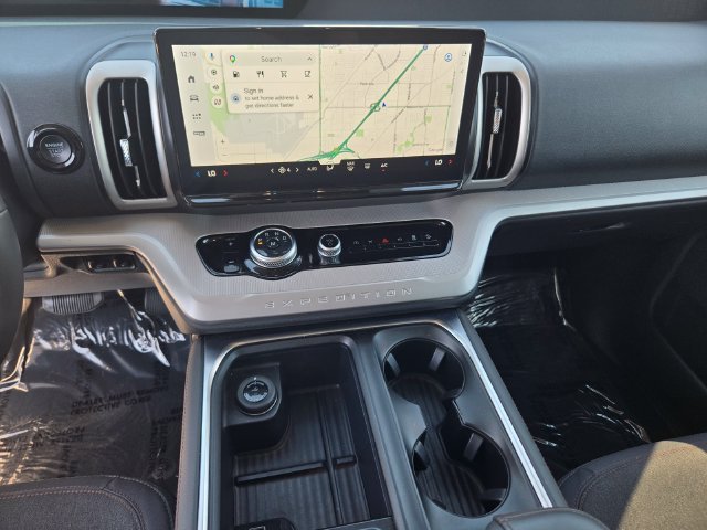 Used 2025 White Ford Active image 17