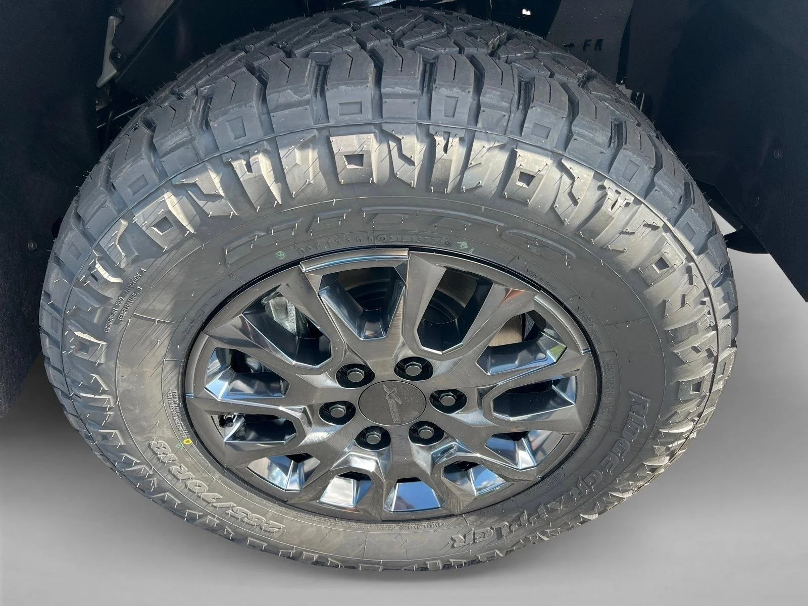 New 2025 Lunar Rock Toyota SR5 image 12
