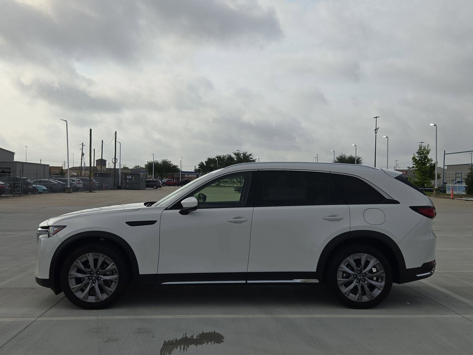 Used 2024 Rhodium White Premium Mazda 3.3 Turbo Premium image 6