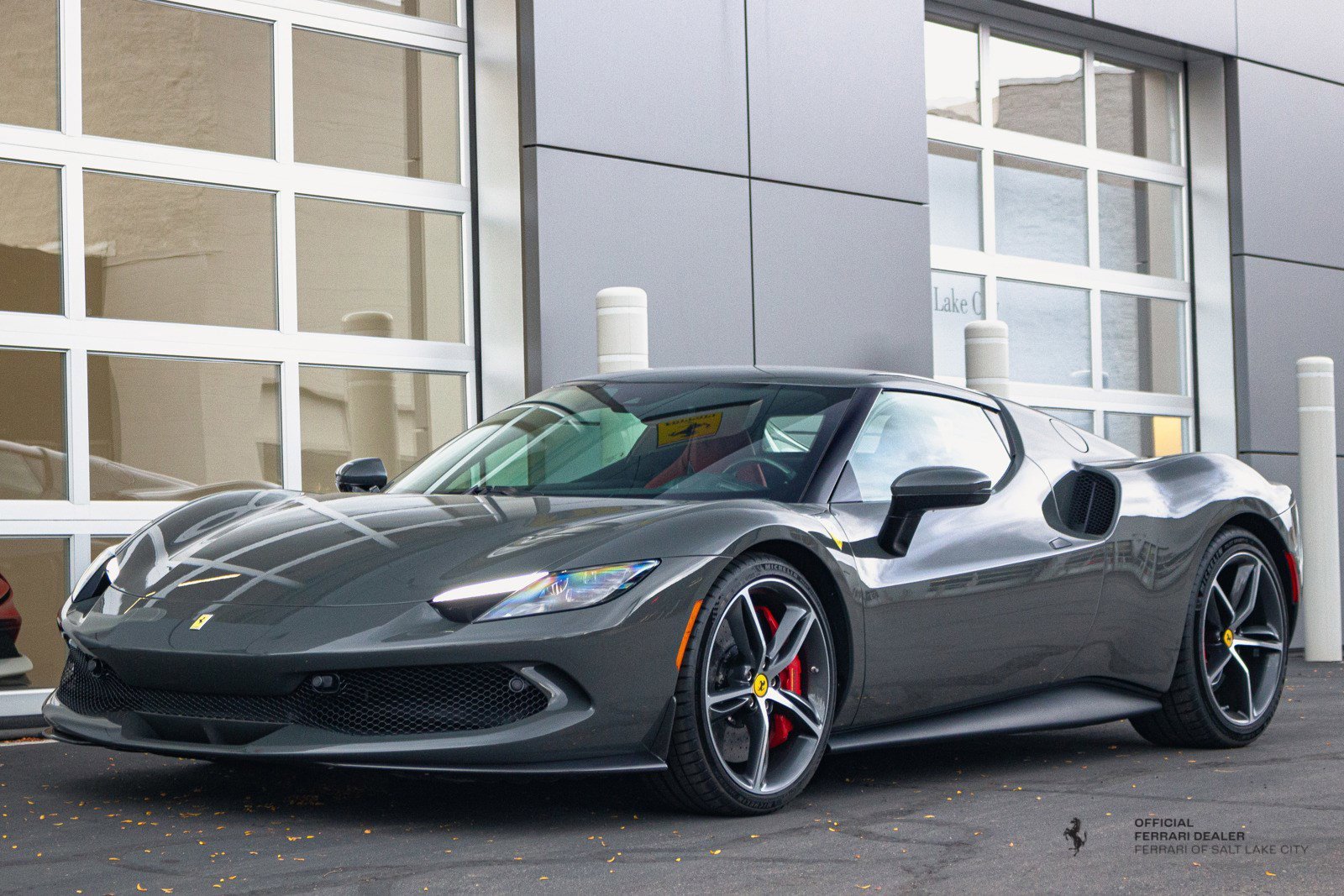 2024 Ferrari 296 Base