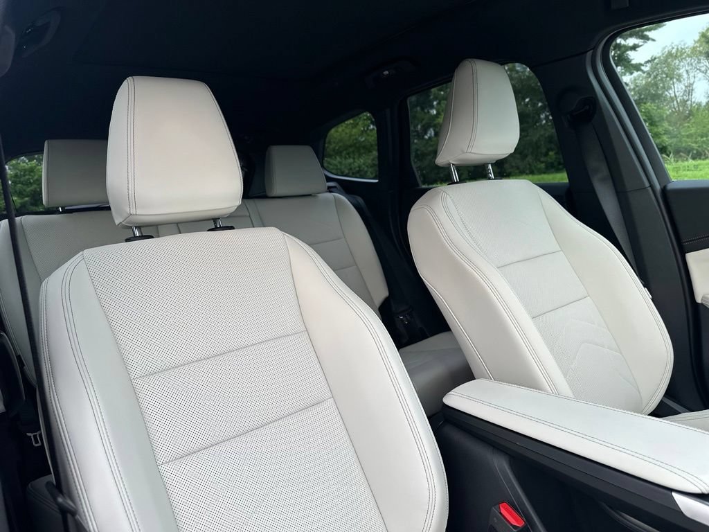 New 2027 Night Dusk Blue Metallic BMW  image 26