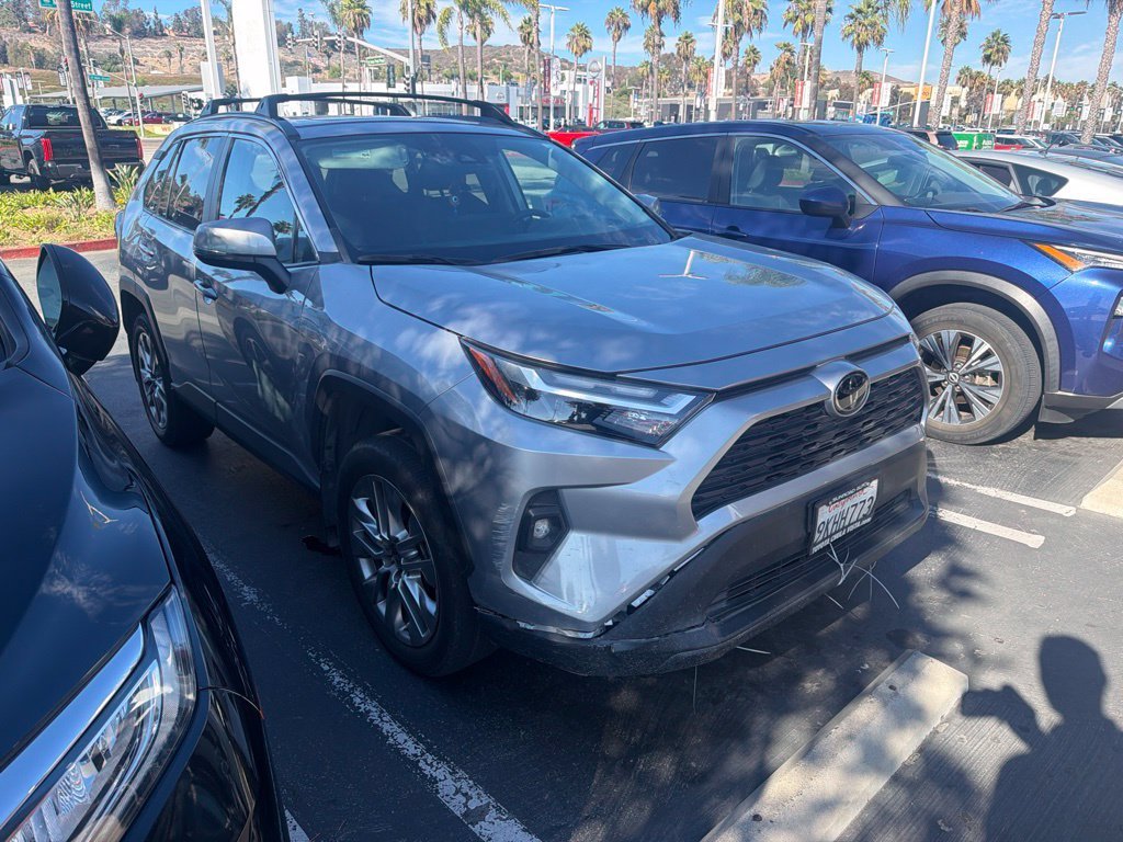 Used 2024 Silver Toyota XLE Premium image 5