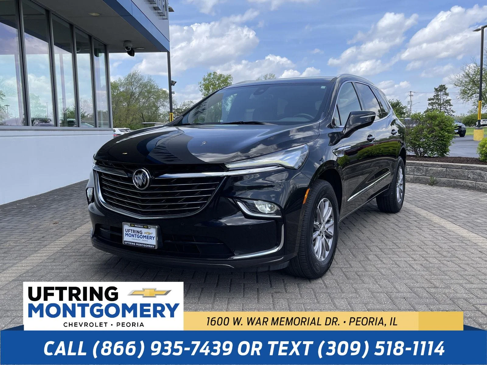 2023 Buick Enclave Essence's photo