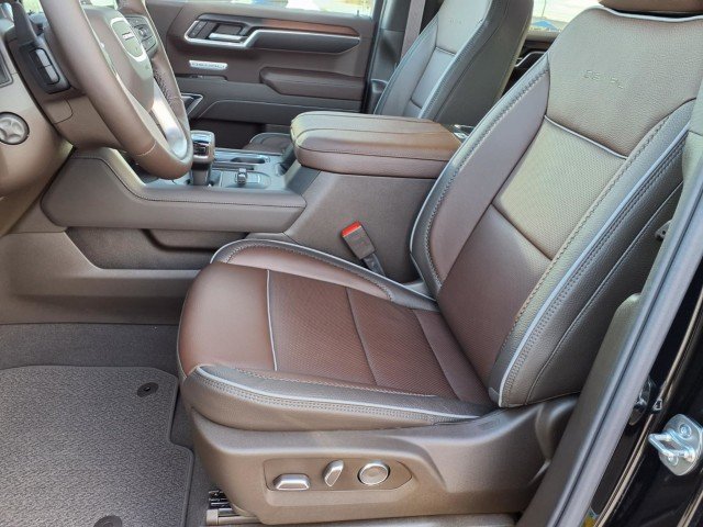 2026 GMC Sierra 1500 Denali - Photo 11