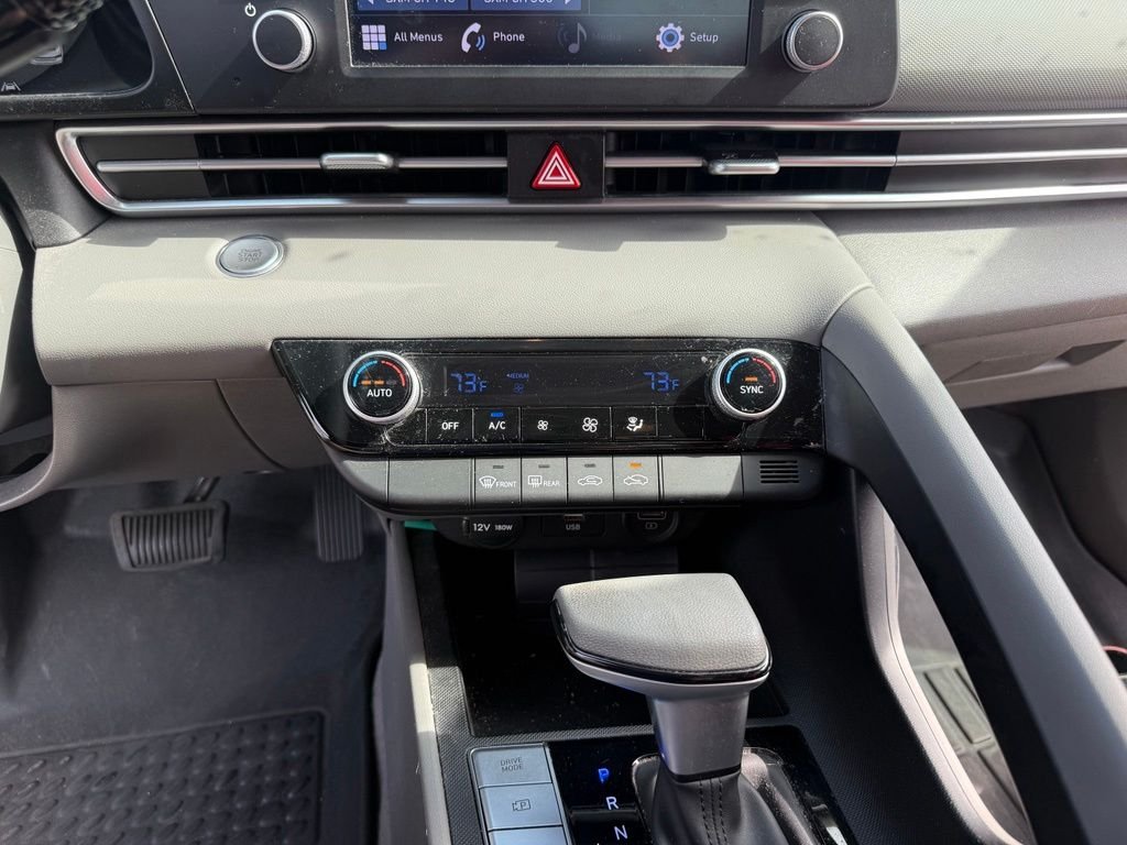 Used 2023 Gray Hyundai SEL image 14
