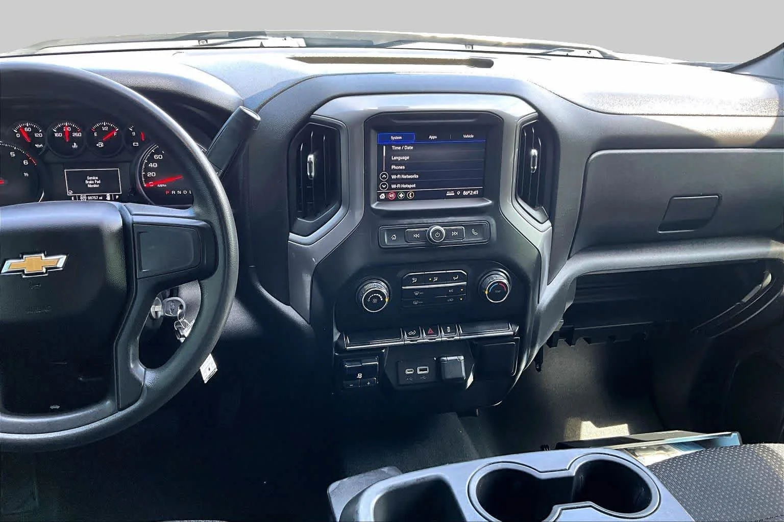 Used 2021 Silver Ice Metallic Chevrolet Custom image 7