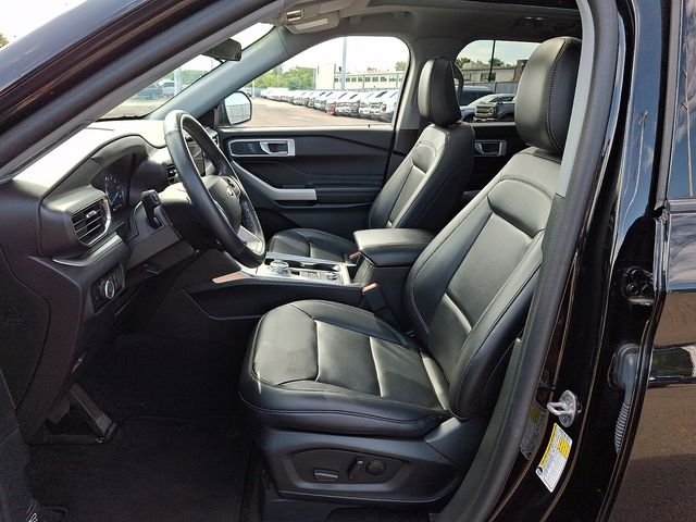 Used 2023 Black Ford XLT image 14