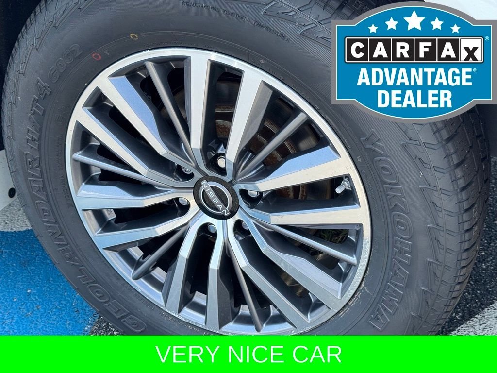 Used 2022 White Nissan SL image 7