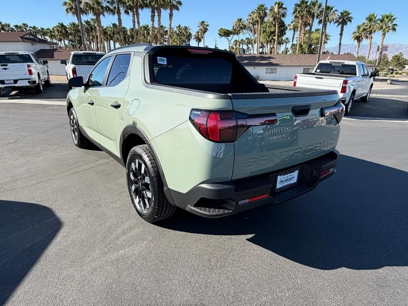 Used 2025 Sage Gray Hyundai SEL image 5