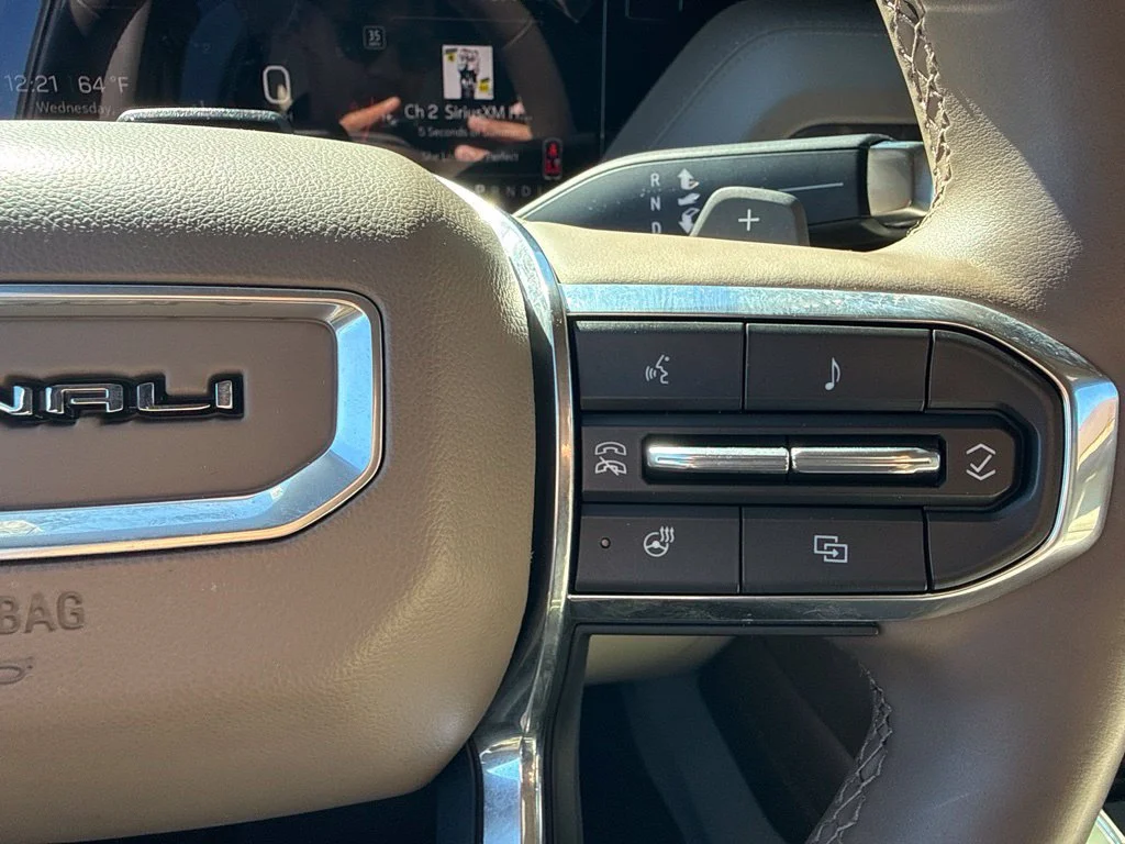 Used 2026 Onyx Black GMC Denali image 23