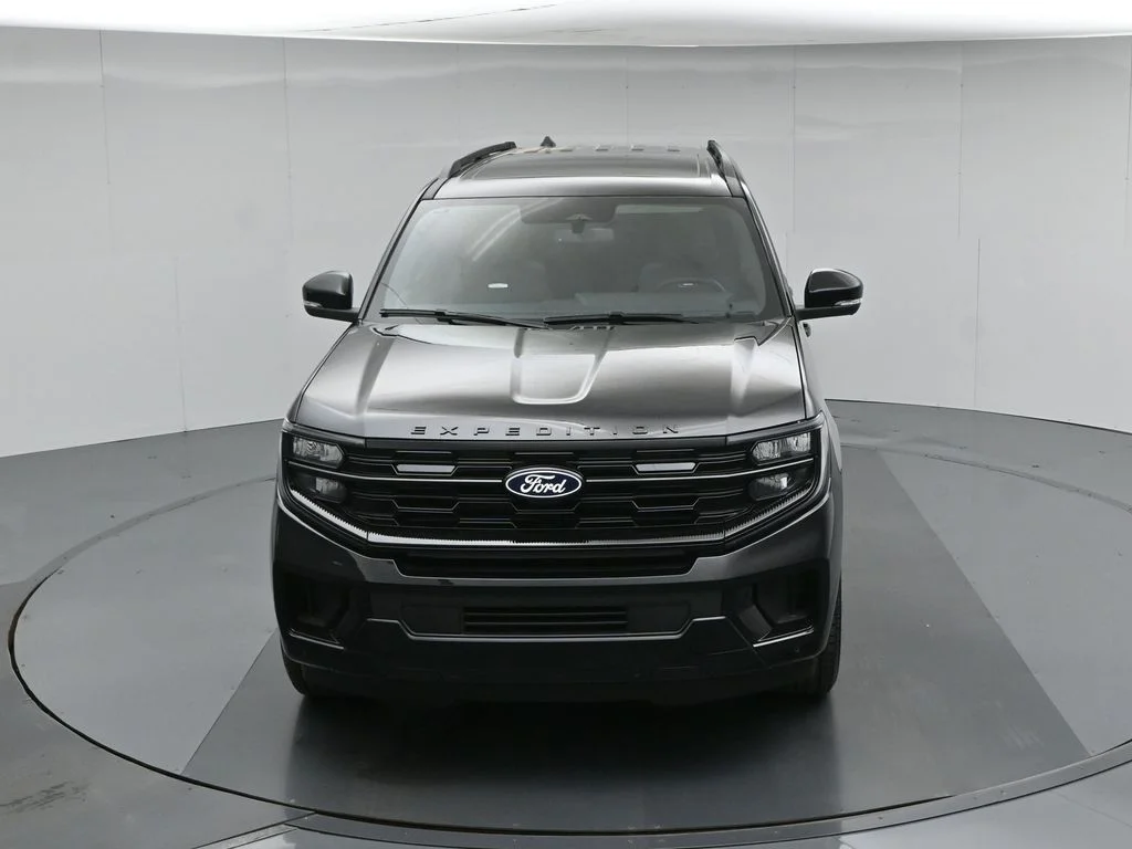 New 2027 Agate Black Metallic Ford Platinum image 41