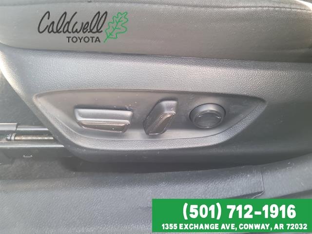 2024 Toyota Camry LE - Photo 12