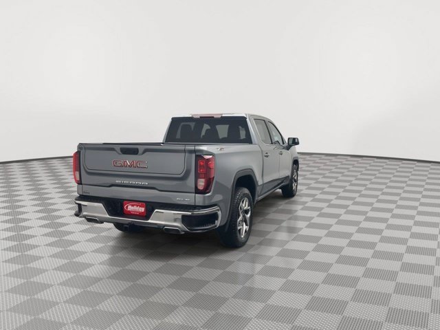 Used 2023 Sterling Metallic GMC SLE image 43