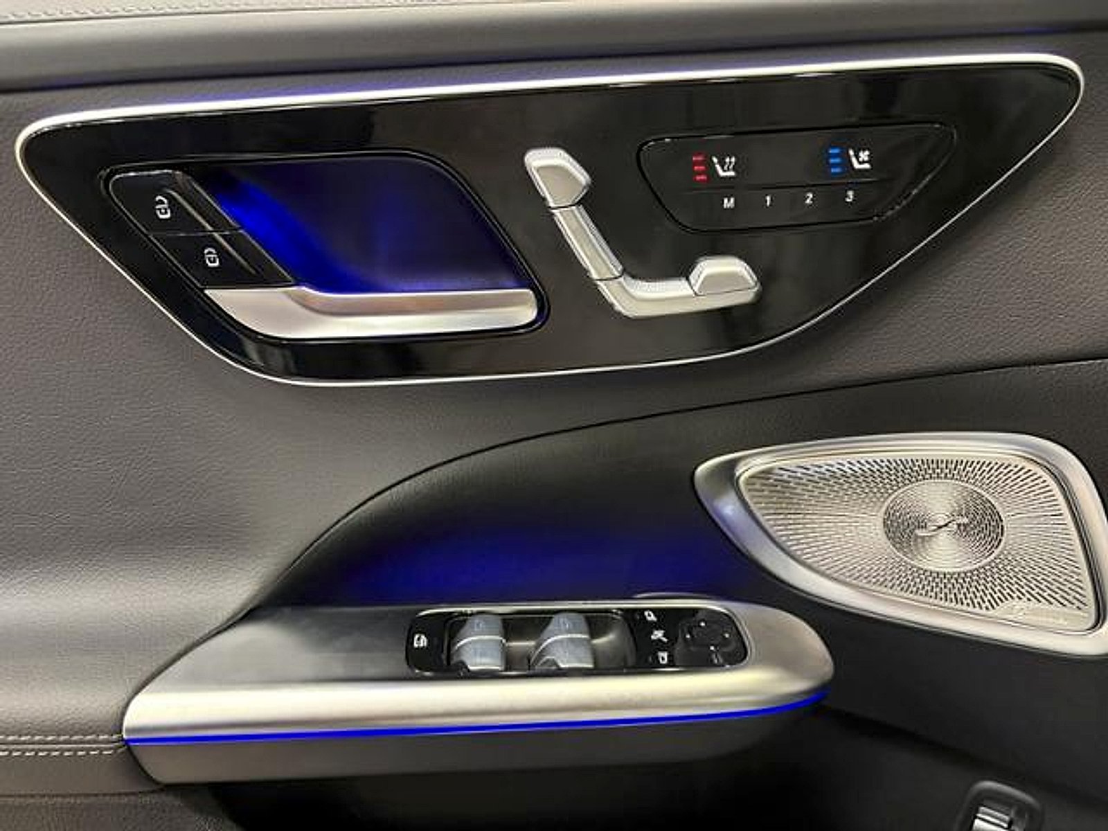 New 2026 Starling Blue Metallic Mercedes-Benz  image 10